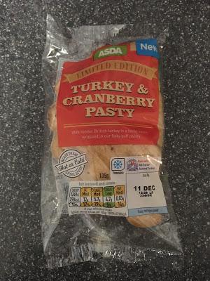 Today's Review: Asda Turkey & Cranberry Pasty