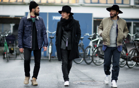 4 Men’s Fashion Staples For That Playful & Vibrant Street-Style Look!