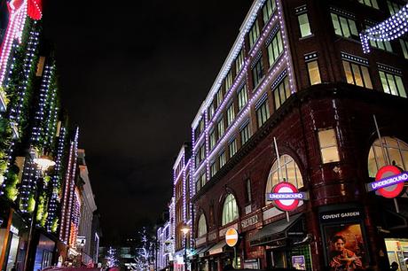 In & Around London #Photoblog… Christmas Lights in #CoventGarden