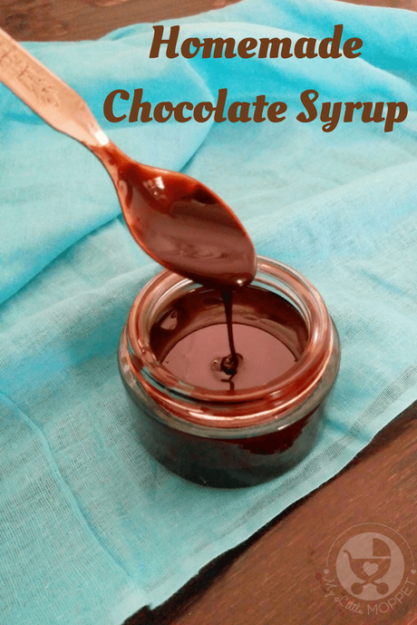 A little drizzle of chocolate sauce makes everything better! Skip the store bought versions and make your own homemade chocolate sauce for your kids to enjoy! #chocolatesyrup