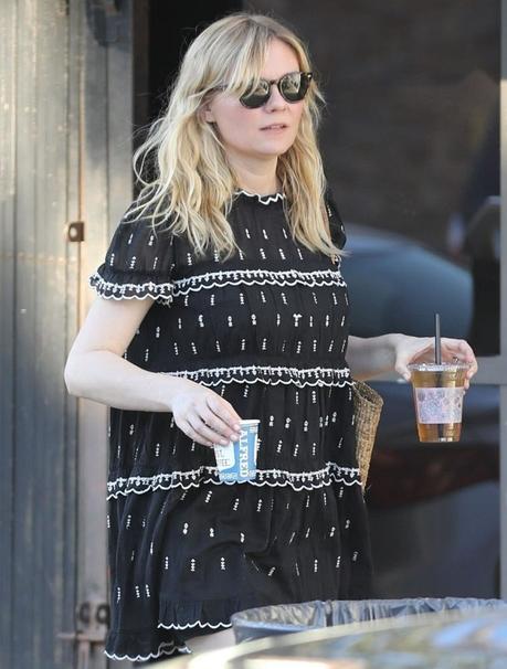 Us Weekly: Kirsten Dunst is pregnant, planning her wedding in Austin in the spring