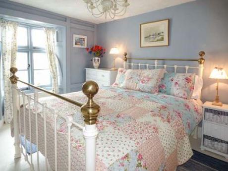 Now Celebrate Christmas With Luxuries With Sykes Cottages!