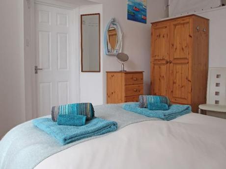 Now Celebrate Christmas With Luxuries With Sykes Cottages!