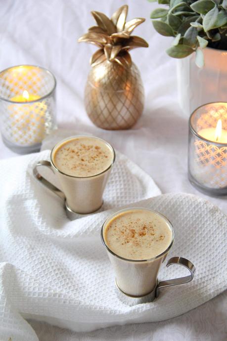 A Very Veggie Xmas: Creamy Vegan Eggnog Mocktail | Nut-free Recipe Vegan Eggnog Mocktail | Nut-free Recipe