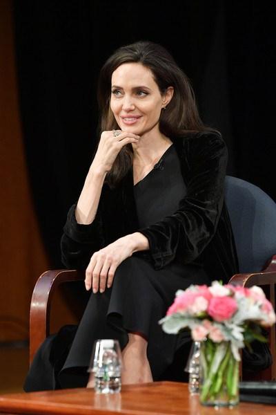 Angelina Jolie Keeps it Simple In Black Out In NYC