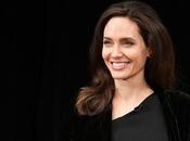 Angelina Jolie Keeps Simple Black