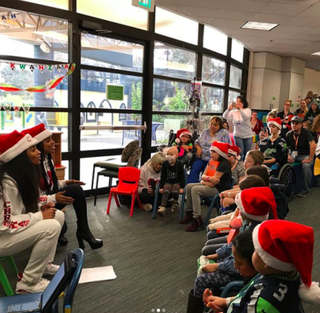 Ciara & Kelly Rowland Sing Christmas Carols At Seattle Children’s Hospital