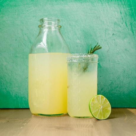 Where to Find the Cheapest Drinks in Chicago Cheapest Drinks Chicago