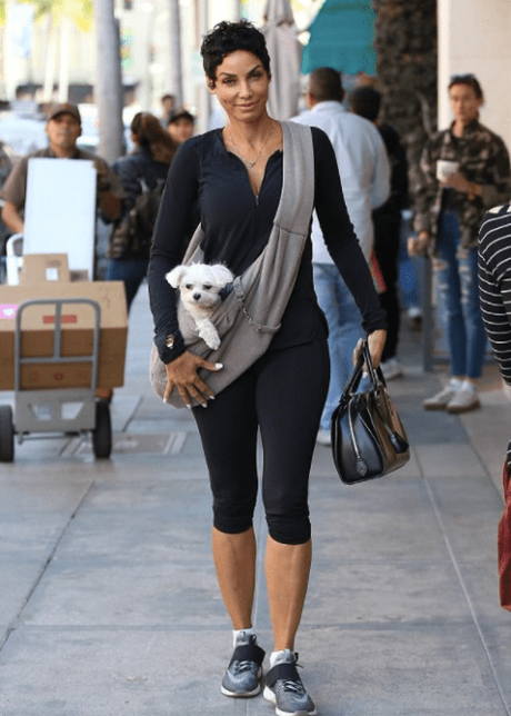Nicole Murphy Pamper Day With Her Puppy In Beverly Hills