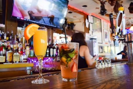 16 Oldest Bars and Restaurants in Chicago oldest bars and restaurants chicago