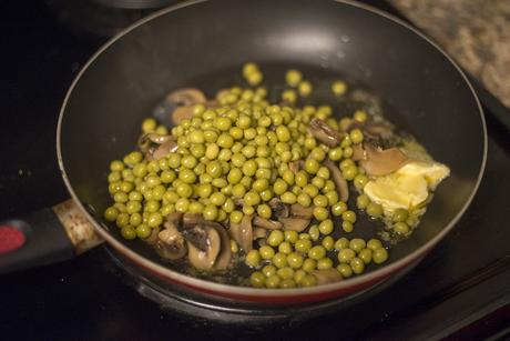 New twist on a traditional favorite. Check out this easy pasta dish for the holidays! 