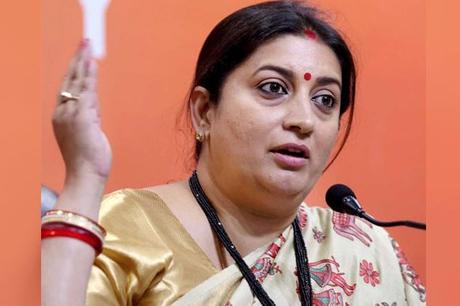 Smriti Irani Biography, Family, Political Life, Awards and More