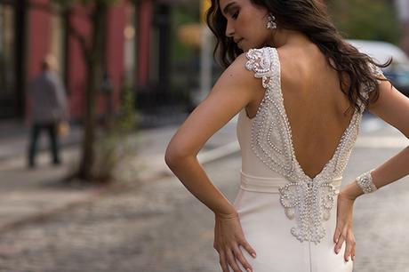 modern-romantic-bridal-collection-anna-campbell-10