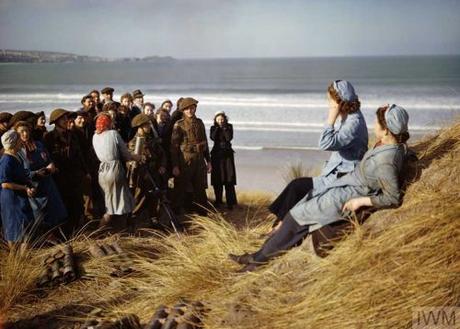 Women-workers-from-the-small-West-Country-arms-factory-Cornwall2 Women-workers-from-the-small-West-Country-arms-factory-Cornwall