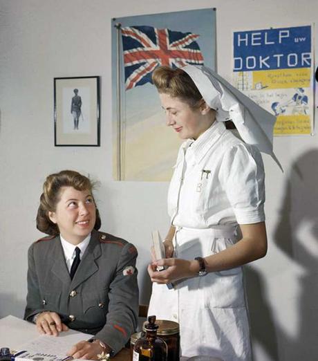 Two-Belgian-Red-Cross-nurses Two-Belgian-Red-Cross-nurses