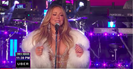 [WATCH] Mariah Carey Redeems Herself Kills NYE Performance In Times Square