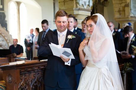 Bride makes funny face during ceremony