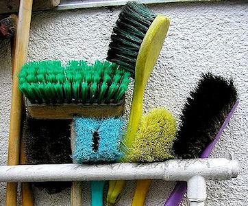 20 Ways To Spring Clean Without Spending A Cent