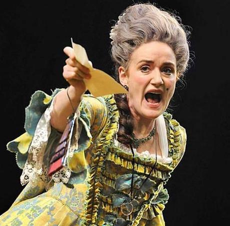 Review: She Stoops to Conquer