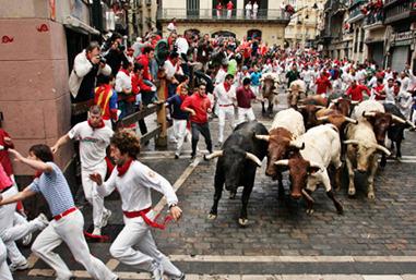 running_of_the_bulls