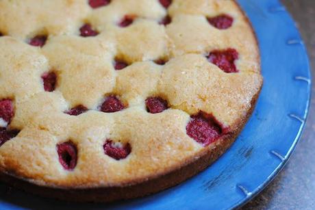 Sunday breakfast: Raspberry Buttermilk Cake