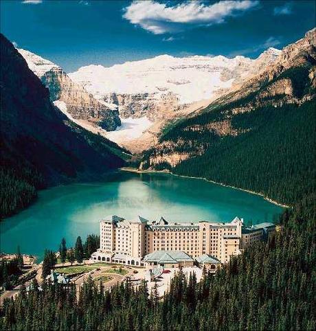 The Fairmont Chateau Lake Louise, Canada, travel, luxury vacation