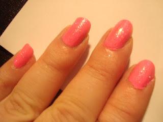 Pink Dazzle Nail look.