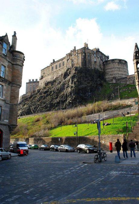 what-to-see-in-edinburgh-grassmarket-pubs