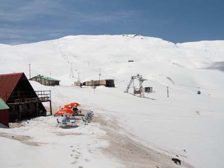 One of the rest houses in Dizin