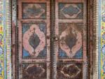 Colourful pink and blue doors found in Golestan Palace