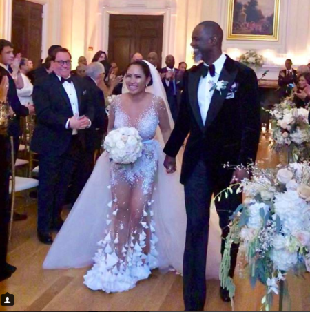 [Pics!] Brian McKnight Married His Longtime GF On NYE