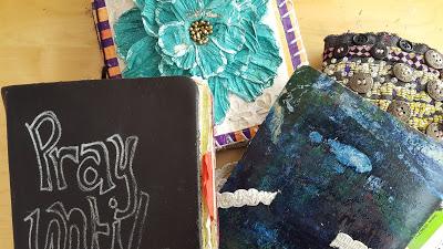 31 Studio Essentials - Art Journals
