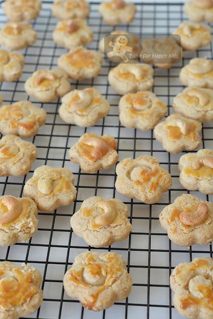 best melt in the mouth Chinese cashew cookies
