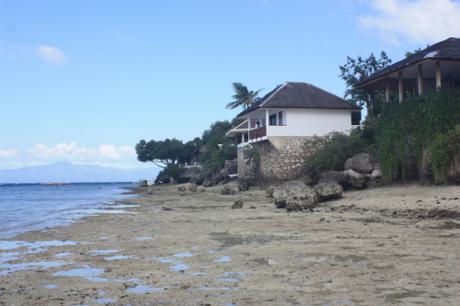 DAILY PHOTO: Low Tide at Panagsama Beach