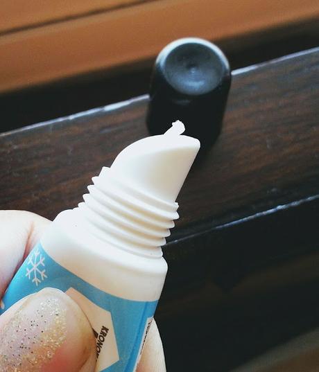 Review // Kronokare The Frizz Kiss Cooling Explosion Lip Balm