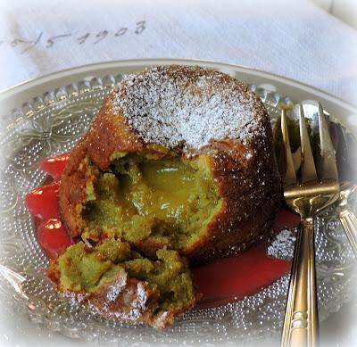 Matcha Molten Lava Cakes