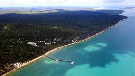 Book Your Luxurious Stay in Kingfisher Bay Resort Fraser Island!