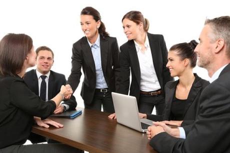 5 In-Person Networking Tips for Job Seekers