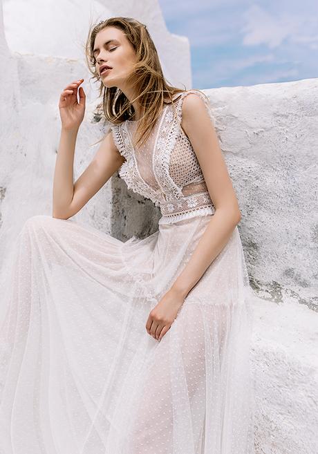 beautiful-shoot-santorini-costantino-wedding-dresses-6
