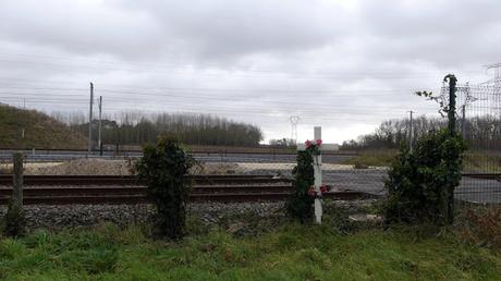 A low-speed road-trip alongside the high-speed railway line from Bordeaux to Montguyon