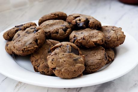 Chickpea Chocolate Chip Cookies (gluten-free)