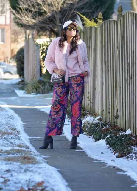 how to wear pinki fur in winter. pantone color 2018, purple, h7M purple pants, gap fur jacket, velvet cap, street style, fashion blogger, myriad musings