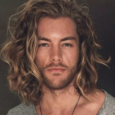 5 of the Best Long Hairstyles for Men