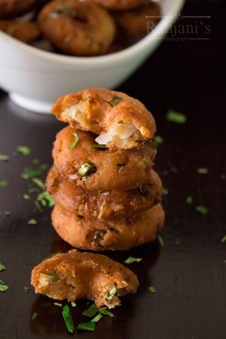 Bread vada recipe  | instant bread medu vada recipe