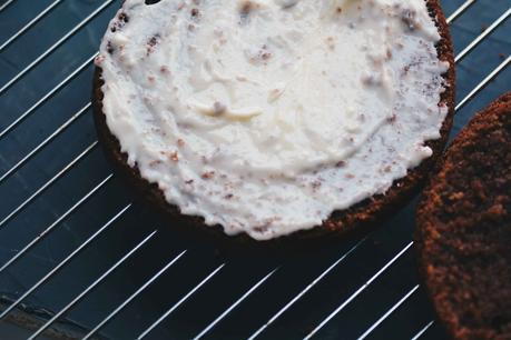 Eggless Red velvet cake with cream cheese frosting