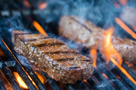 A diet of steak, bacon and water – why techies are turning to ‘carnivory’