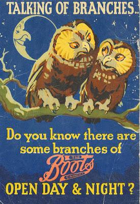 Winter Tips from #LondonWalks Guides No.3: Laurence & Steph Hit The Drugs