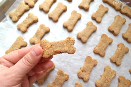 Oatmeal Peanut Butter & Blueberry Dog Treats