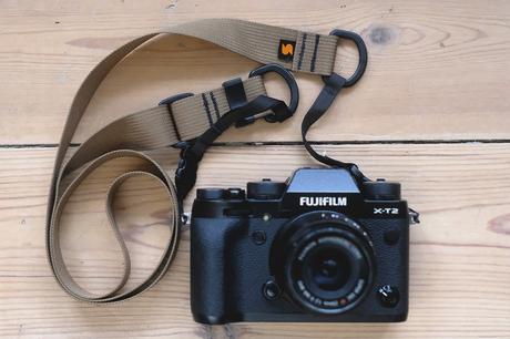 Simplr Strap – a good and simple camera strap