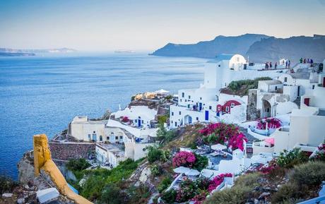 10 reasons why you should visit Greece